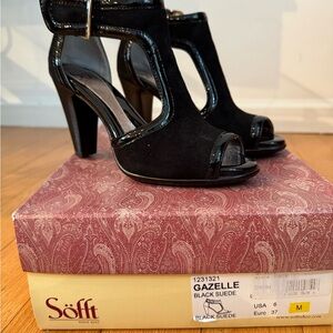 Sofft Black Suede Heels